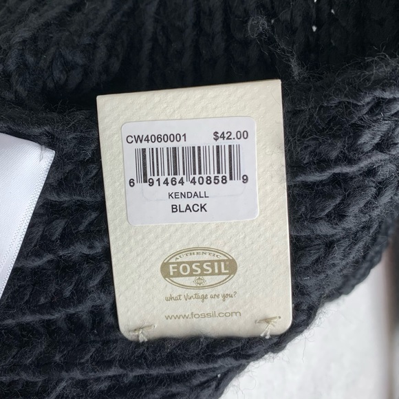 Fossil Scarf Kendall Cableknit Black with Tassels 5” Wide by 64” Long - Picture 5 of 11